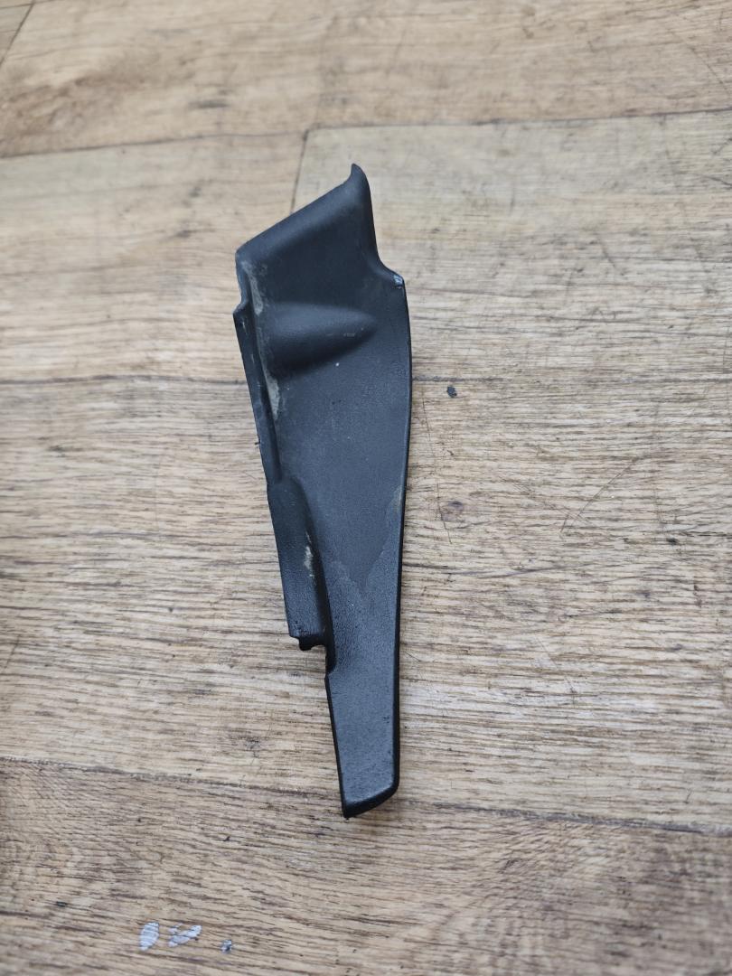 заглушка Nissan Altima L32 2007, 2.5 л., бензин, АКПП, седан, 66894JA000 - фото №1