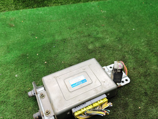 Блок управления ABS/ESP Mitsubishi Galant 7 поколение 1995, 1.8 л., бензин, МКПП, седан, MR260714