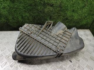 корпус воздушного фильтра Renault Laguna 1 поколение 1997, 1.8 л., бензин, МКПП, хетчбэк 5 дв.