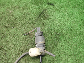 насос (моторчик) омывателя стекла Opel Vectra B 1998, 2.0 л., бензин, МКПП, универсал