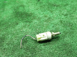 Датчик педали тормоза (лягушка) Honda Accord 6 поколение 1999, 1.6 л., бензин, МКПП, хетчбэк 5 дв.