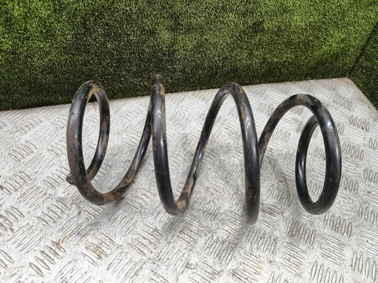 пружина передняя Opel Sintra 1 поколение 1999, 2.2 л., бензин, МКПП, минивэн - фото №1