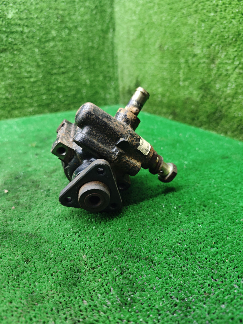 насос гидроусилителя руля Fiat Palio 1 поколение 2001, 1.2 л., бензин, МКПП, универсал - фото №1