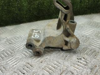 кронштейн генератора Volkswagen Vento 1 поколение 1995, 1.6 л., бензин, МКПП, седан