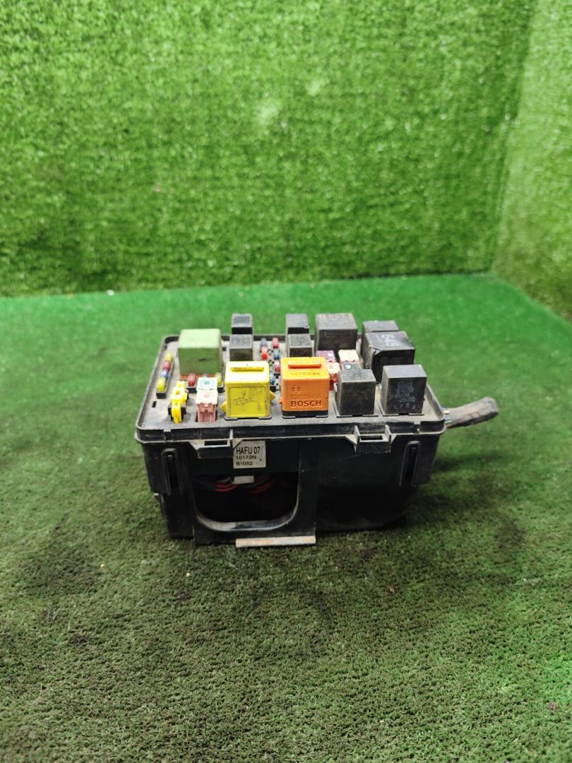 блок предохранителей Great Wall Hover 1 поколение 2008, 2.4 л., бензин, МКПП, внедорожник 5 дв. - фото №1