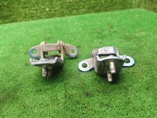 петля двери Toyota Picnic 1 поколение XM10 2000, 2.2 л., дизель, МКПП, минивэн