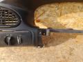 накладка на торпедо (консоль) Chrysler Voyager 3 поколение 1997, 2.4 л., бензин, АКПП, минивэн - фото №4