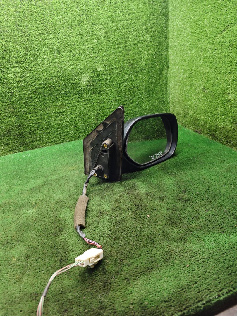 зеркало наружное правое Toyota Picnic 1 поколение XM10 2001, 2.2 л., 3C-TE, дизель, МКПП, минивэн - фото №1