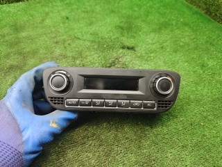 блок управления печки / климат-контроля Volkswagen Polo Sedan 1 поколение 2015, 1.6 л., МКПП, седан, 6R0907044J