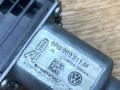 моторчик стеклоподъемника задний левый Volkswagen Jetta 6 поколение [рестайлинг] 2017, 1.6 л., бензин, МКПП, седан - фото №4