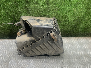 корпус воздушного фильтра Mazda 323 5 поколение 1998, 1.5 л., бензин, МКПП, хетчбэк 3 дв.