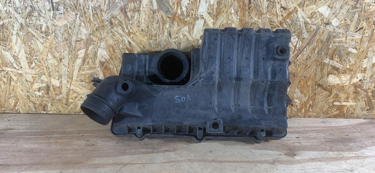 корпус воздушного фильтра Volkswagen Polo Sedan 1 поколение 2015, 1.6 л., МКПП, седан, 036129611 - фото №1