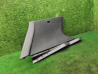 обшивка багажника Renault Duster 1 поколение [рестайлинг] 2017, 2.0 л., бензин, МКПП, внедорожник 5 дв., полный привод, 769374983R, 769370343R