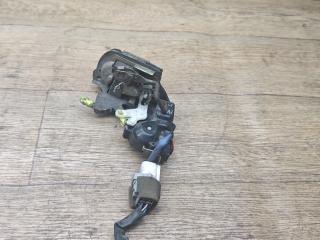 замок двери задней левой Toyota Corolla 7 поколение (E100) 1996, 1.6 л., бензин, МКПП, седан