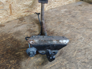 прицепное устройство (фаркоп) Lada 2121 Niva 1 поколение [рестайлинг] 2013, 1.7 л., бензин, МКПП, внедорожник 5 дв.