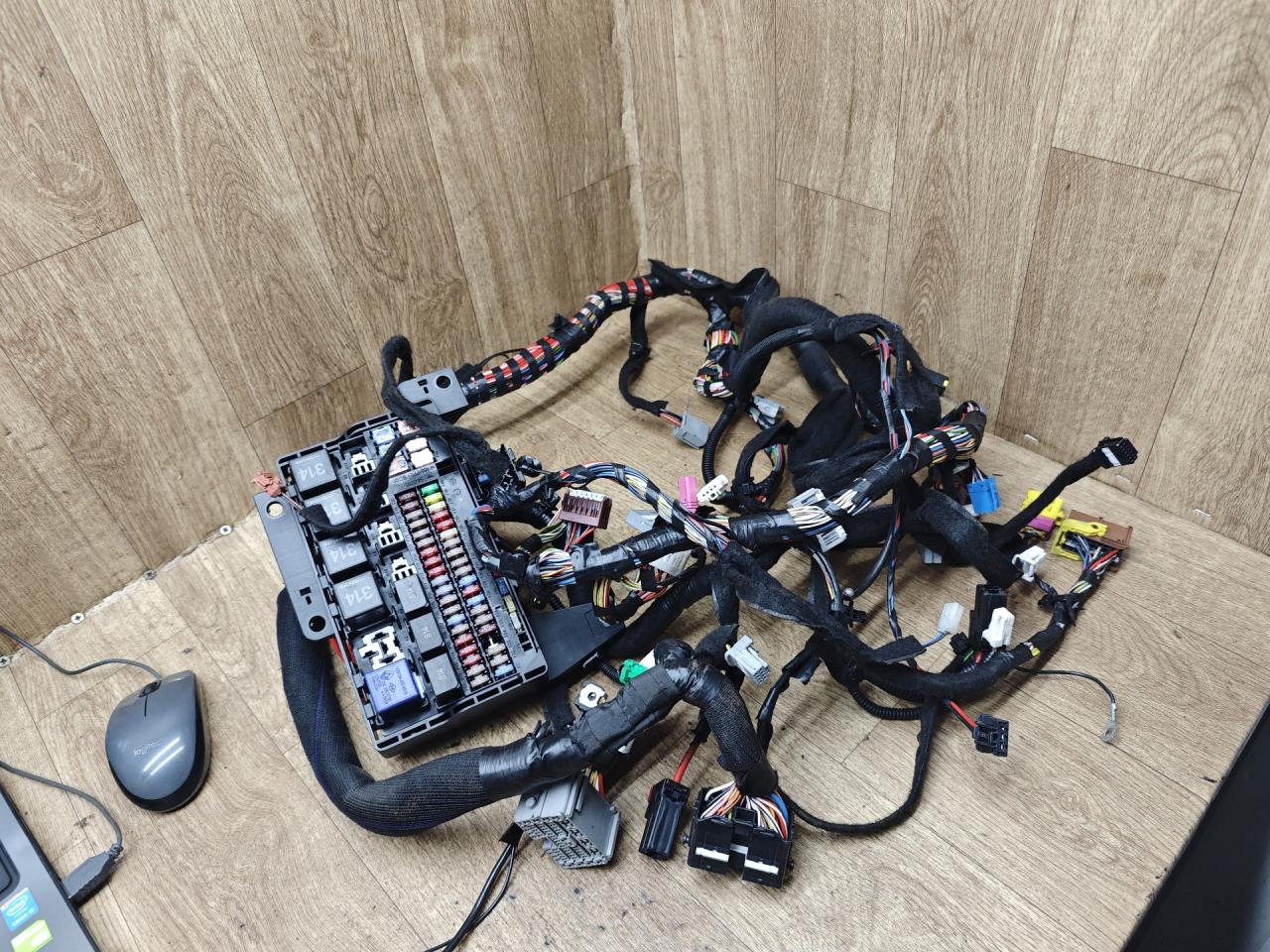 проводка салона Lada Vesta 1 поколение 2020, 1.6 л., бензин, МКПП, хетчбэк 5 дв., 8450033592 - фото №1