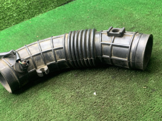 патрубок воздушного фильтра Suzuki Baleno 1 поколение 1997, 1.6 л., бензин, МКПП, универсал