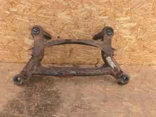 балка подвески задняя Mercedes-Benz C-Класс W202/S202 [рестайлинг] 1997, 1.8 л., бензин, МКПП, седан