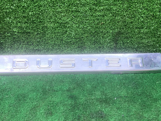 накладка на порог внутренняя Renault Duster 1 поколение [рестайлинг] 2017, 2.0 л., бензин, МКПП, внедорожник 5 дв., полный привод