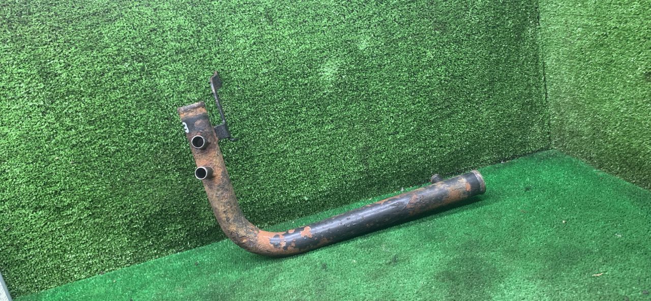 трубка охлаждающей жидкости Chrysler Voyager 3 поколение 2000, 2.5 л., дизель, МКПП, минивэн - фото №1