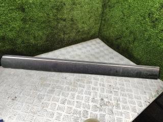 молдинг двери передней левой Renault Safrane 1 поколение [рестайлинг] 1996, 2.2 л., дизель, МКПП, хетчбэк 5 дв.