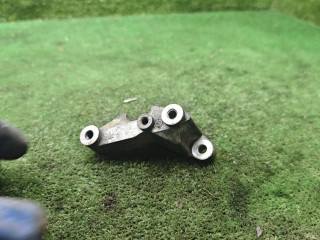 кронштейн генератора Mercedes-Benz Vito W638 2002, 2.2 л., CDi, дизель, МКПП, микроавтобус, A6110780341