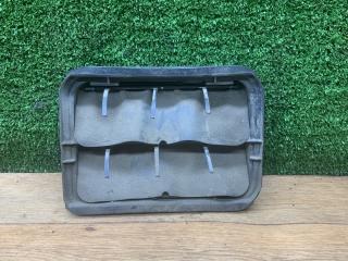 Решетка вентиляции кузова Lada Vesta 1 поколение 2020, 1.6 л., бензин, МКПП, хетчбэк 5 дв., 7700838358