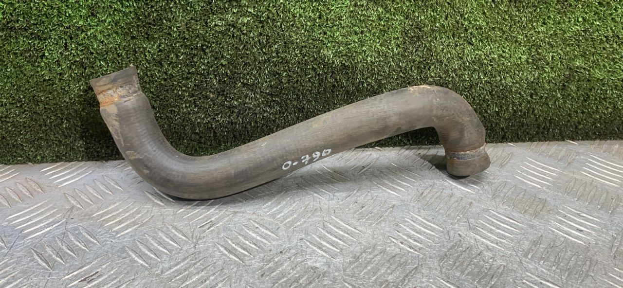 патрубок радиатора Volkswagen Passat B3 1990, 1.8 л., mono, бензин, МКПП, седан - фото №1