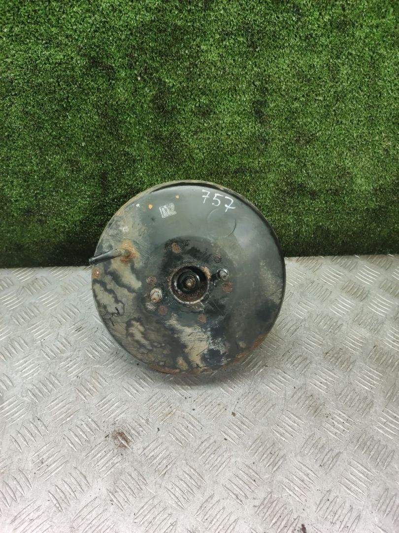 вакуумный усилитель тормозов Toyota Picnic 1 поколение XM10 2001, 2.2 л., 3C-TE, дизель, МКПП, минивэн - фото №1