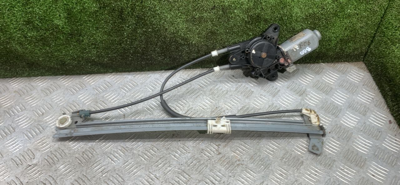 стеклоподъемник электрический задний левый Peugeot 806 1 поколение 1997, 2.1 л., дизель, МКПП, минивэн - фото №1