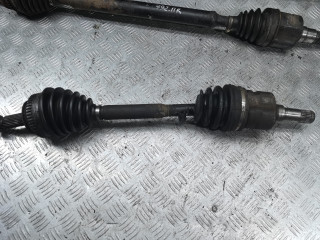 полуось передняя левая (приводной вал, ШРУС) Chrysler Voyager 4 поколение 2002, 2.4 л., бензин, МКПП, минивэн