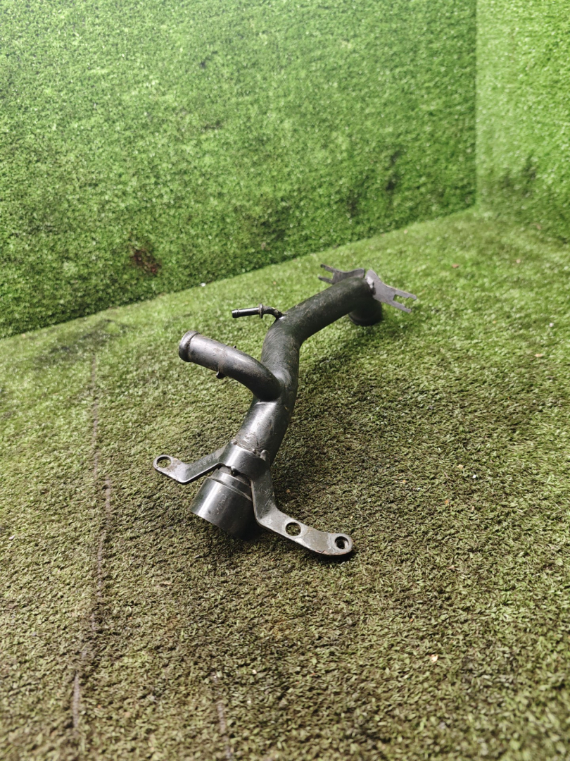 трубка охлаждающей жидкости Fiat Palio 1 поколение 2000, 1.6 л., бензин, МКПП, универсал - фото №1