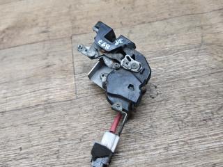 замок двери задней правой Toyota Carina E 1 поколение T190 1997, 1.6 л., 4A-FE, бензин, МКПП, седан