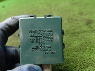 блок управления центральным замком Suzuki Baleno 1 поколение 1997, 1.6 л., бензин, МКПП, универсал, 3870060G00