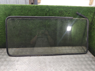 стекло кузовное боковое левое Mercedes-Benz T1 207-210D W601 1990, 2.3 л., дизель, МКПП, микроавтобус