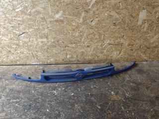 решетка радиатора Nissan Serena С23 [2-й рестайлинг] 1997, 2.3 л., дизель, МКПП, минивэн