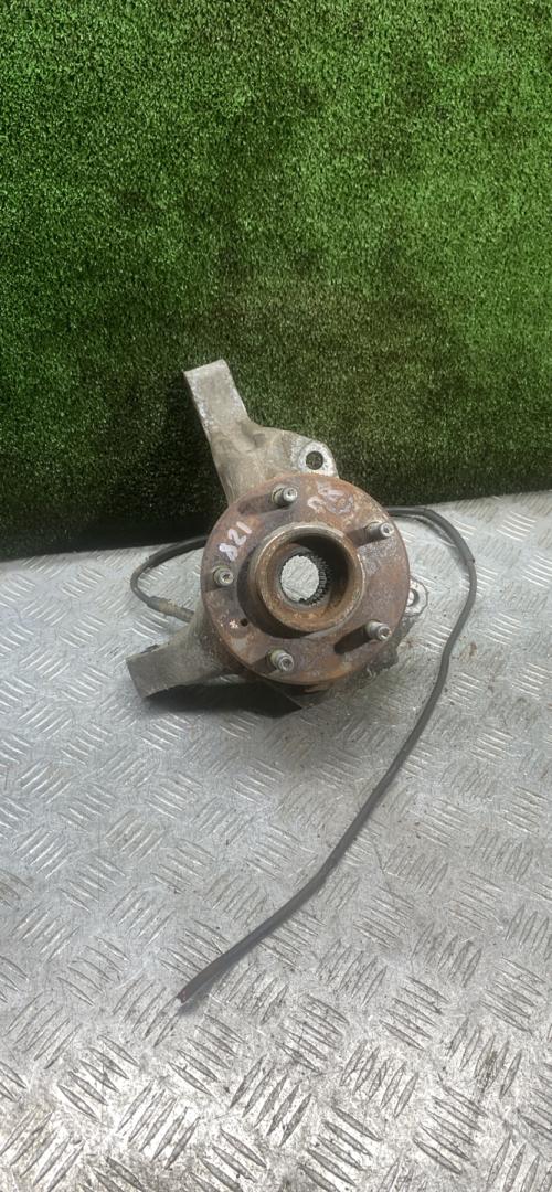 ступица передняя правая Opel Sintra 1 поколение 1997, 2.2 л., X 22 XE, бензин, МКПП, минивэн - фото №1