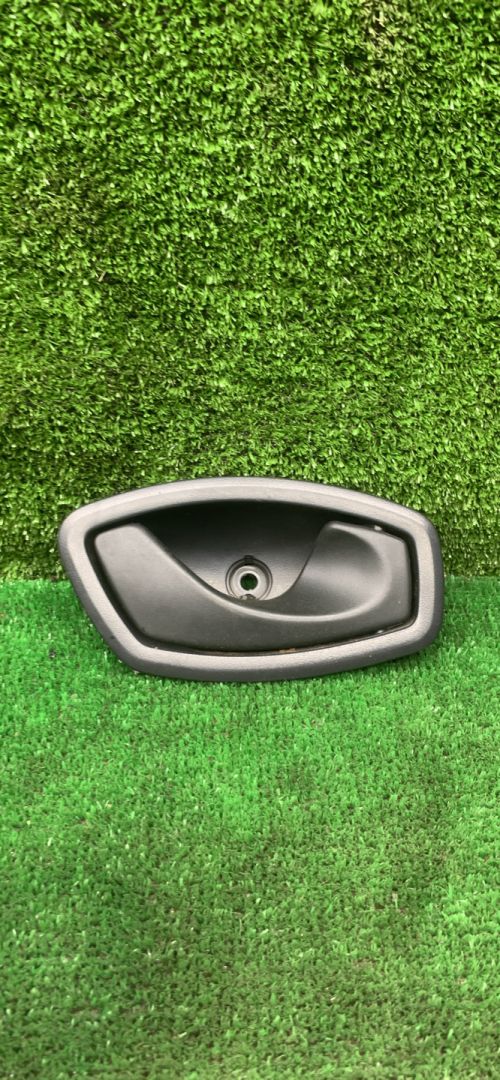 ручка внутренняя задняя правая Lada XRAY 1 поколение 2019, 1.6 л., бензин, МКПП, внедорожник 5 дв., 826720001R - фото №1