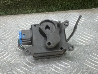 моторчик заслонки печки Volkswagen Polo Sedan 1 поколение 2015, 1.6 л., МКПП, седан, 309368301AD