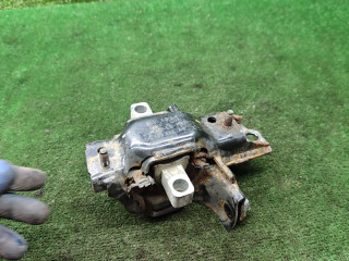 подушка крепления двигателя Volkswagen Polo Sedan 1 поколение [рестайлинг] 2019, 1.6 л., бензин, МКПП, седан, 6Q0199555AS