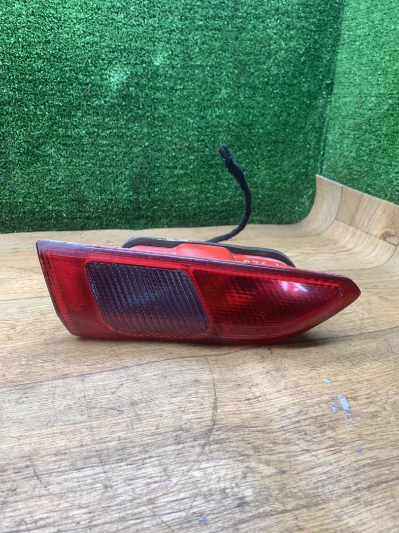 фонарь крышки багажника левый Alfa Romeo 156 1 поколение 1999, 2.0 л., бензин, МКПП, седан - фото №1