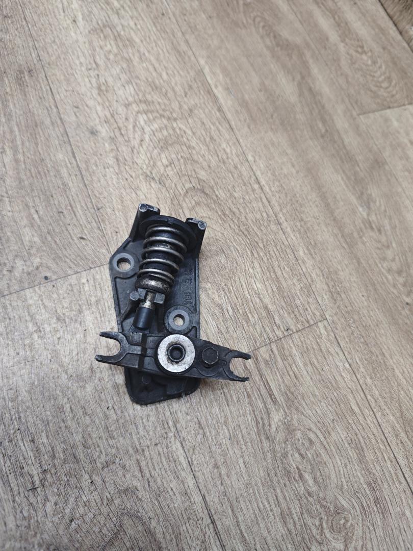 прочая запчасть Volkswagen Transporter T4 1998, 1.9 л., дизель, МКПП, микроавтобус, 701121183A - фото №1