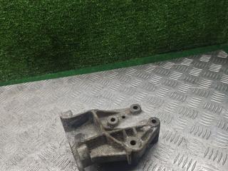 кронштейн двигателя Renault Laguna 1 поколение 1997, 1.8 л., F3P 670, бензин, МКПП, универсал, 7700817176