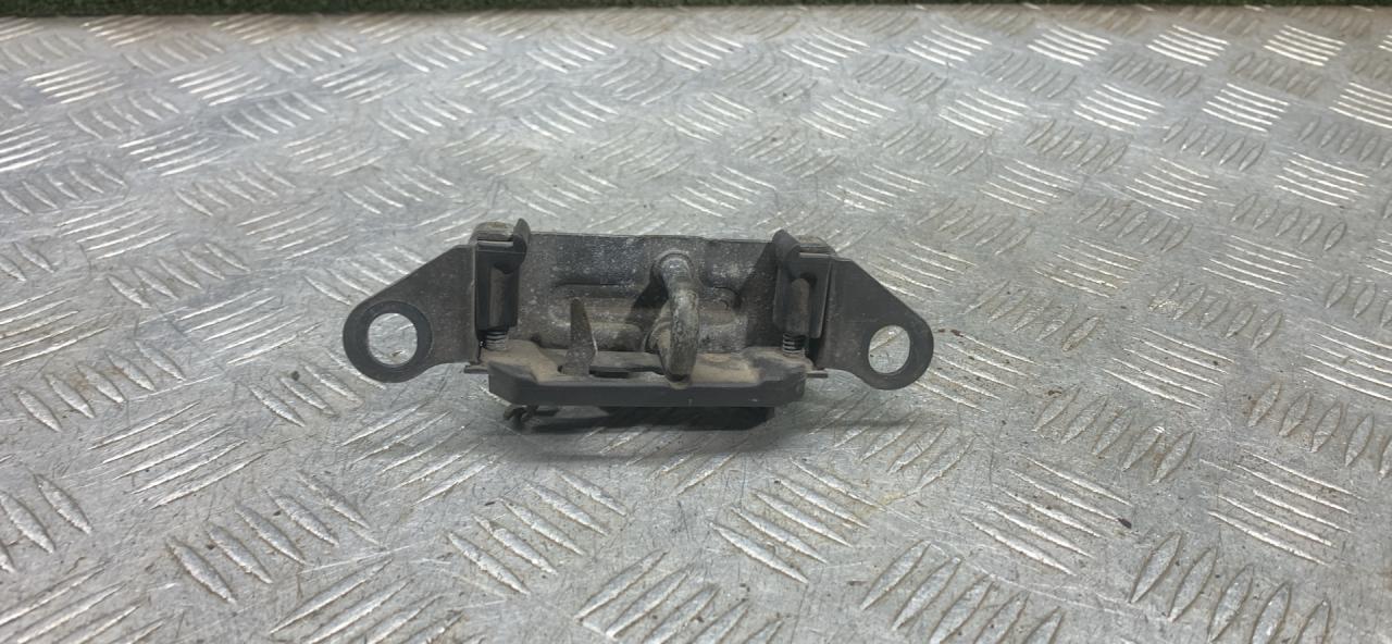 замок багажника Alfa Romeo 156 1 поколение 1999, 2.0 л., бензин, МКПП, седан - фото №1