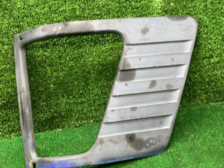 ресничка (ус) фары Mercedes-Benz T1 207-210D W601 1995, 2.3 л., дизель, МКПП, микроавтобус