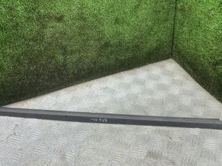 молдинг стекла Alfa Romeo 156 1 поколение 1999, 2.0 л., бензин, МКПП, седан