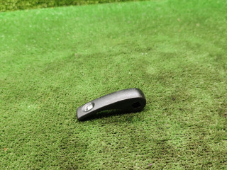 ручка открытия лючка топливного бака Renault Logan 2 поколение [рестайлинг] 2019, 1.6 л., бензин, МКПП, седан