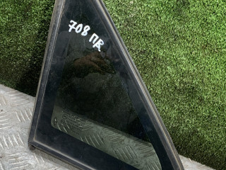 форточка передняя правая Hyundai H-1 Starex [рестайлинг] 2004, 2.5 л., дизель, МКПП, микроавтобус