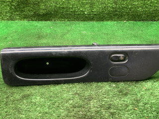 кнопка стеклоподъемника двери Renault Laguna 1 поколение [рестайлинг] 1998, 1.8 л., бензин, МКПП, хетчбэк 5 дв.