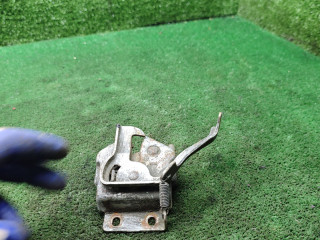 замок капота Suzuki Baleno 1 поколение 1997, 1.6 л., бензин, МКПП, универсал